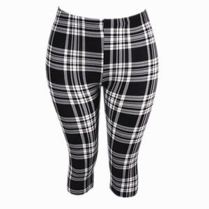 White Black Plaids Capri 3/4 Leggings